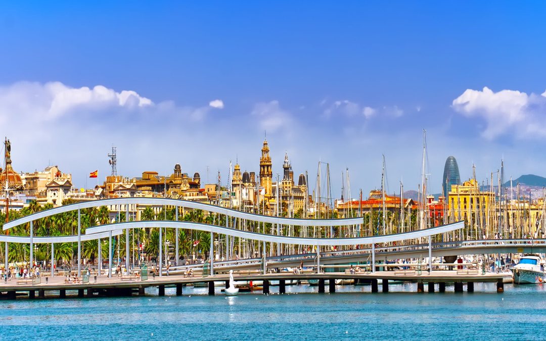 Disfruta del Mediterráneo con un barco privado en Barcelona: lujo, libertad y experiencias únicas