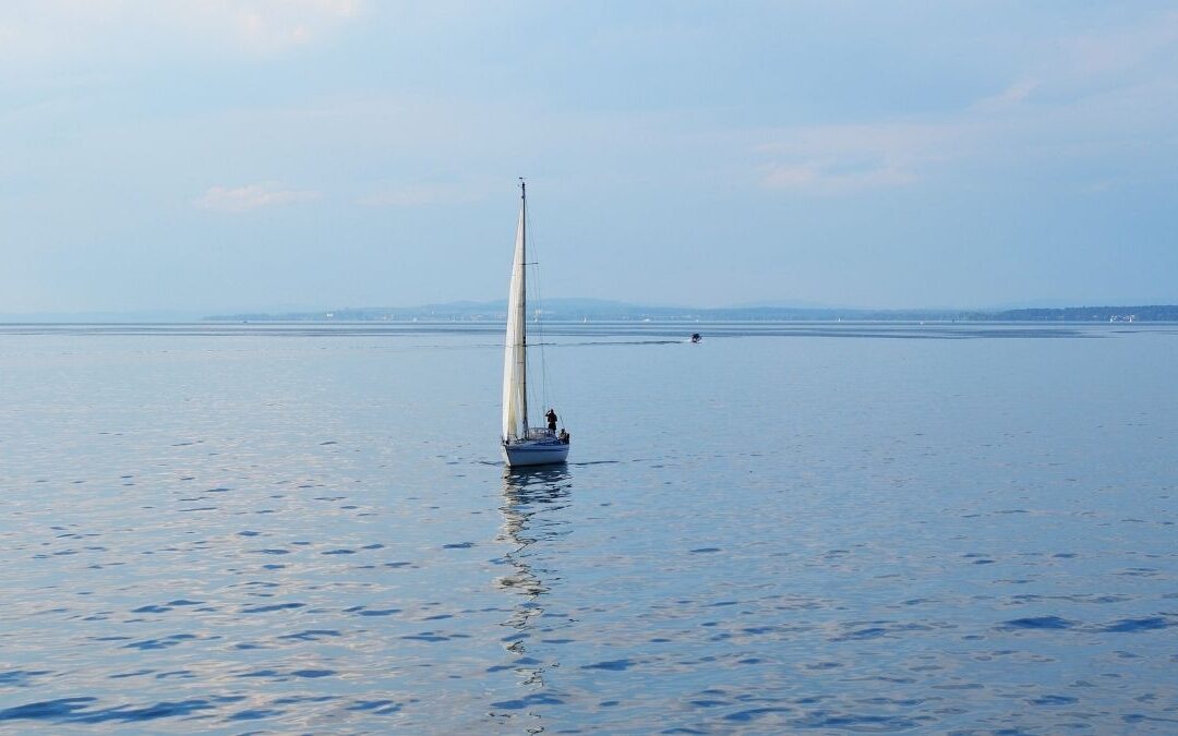 Cumpleaños en velero: una manera inolvidable de celebrar rodeado de mar